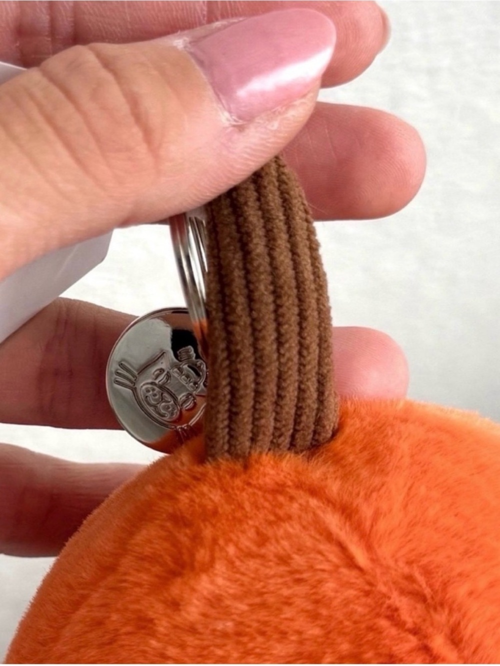 Jellycat OOKY JACK O LANTERN Halloween
Pumpkin Fall Keychain Bag charm - Picture 2 of 3